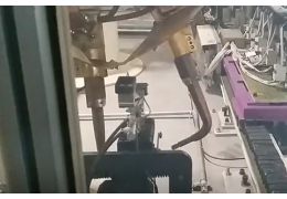 深圳鴻栢科技自主研發生產修磨器大眾A+線使用全過程